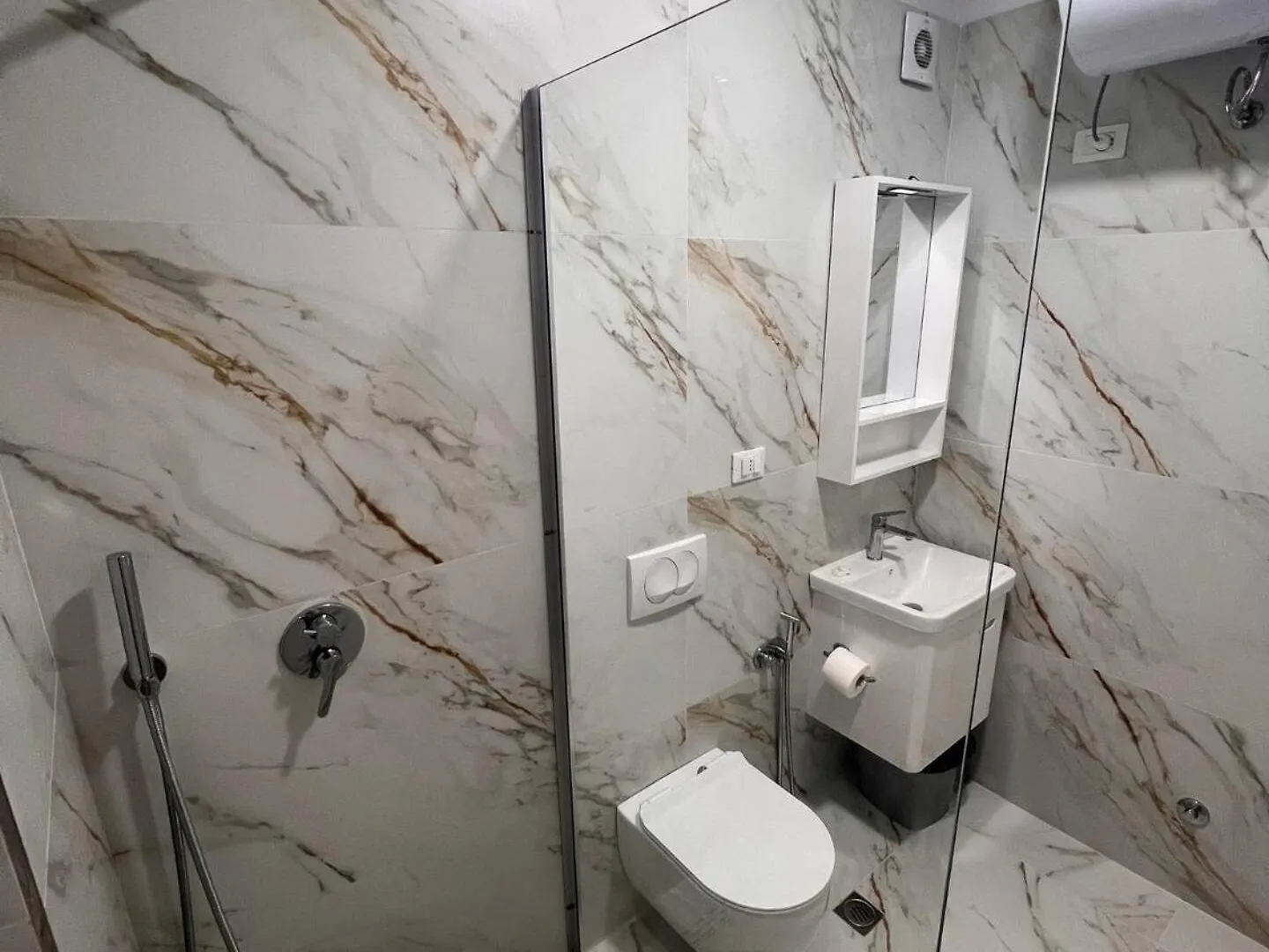 Two&Two Apartment By Adriatic Living Durrës